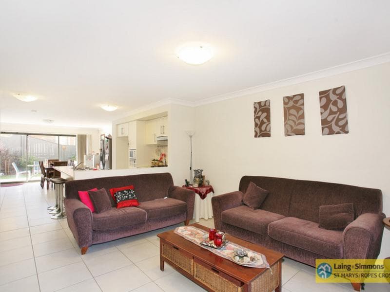 34 Woolls Crescent, Ropes Crossing, Ropes Crossing - Thumbnail 3