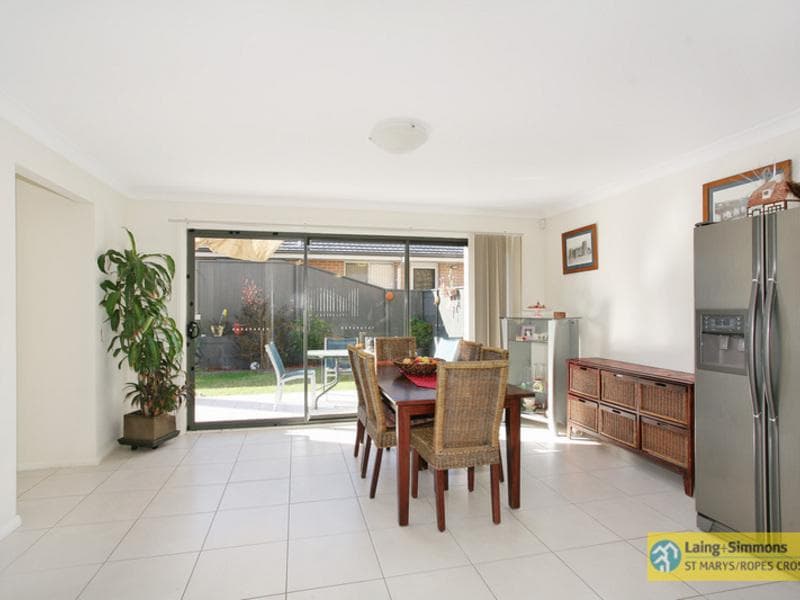 34 Woolls Crescent, Ropes Crossing, Ropes Crossing - Thumbnail 5