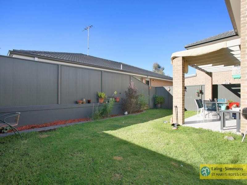 34 Woolls Crescent, Ropes Crossing, Ropes Crossing - Thumbnail 8