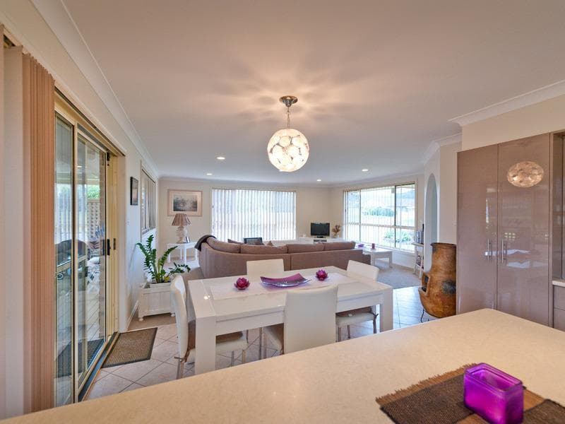 350 Crestwood Drive, Port Macquarie, Port Macquarie - Thumbnail 4
