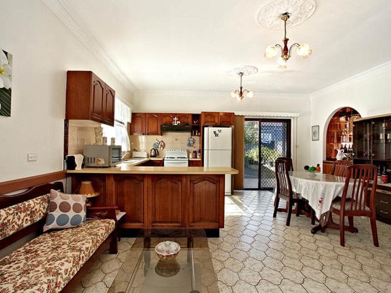 2/328																										Clovelly Road
														
								Clovelly, NSW 2031, Merrylands - Thumbnail 3