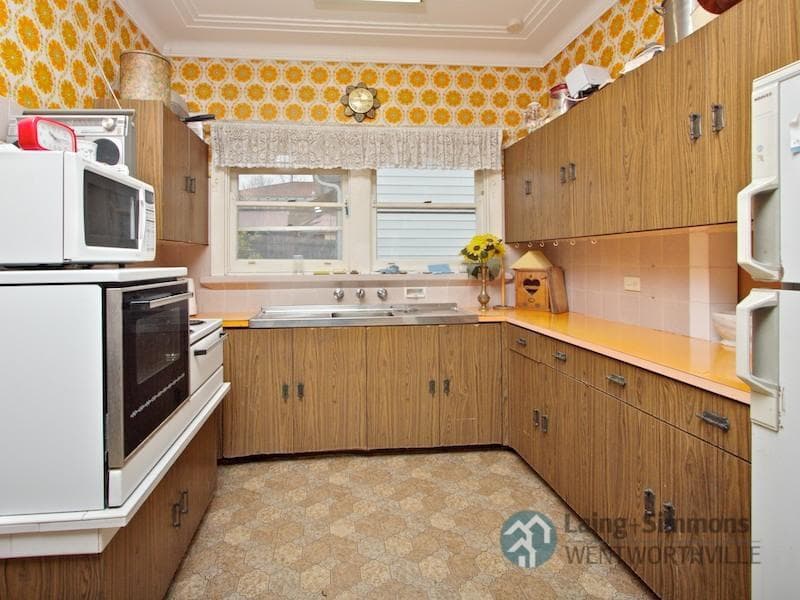 2/328																										Clovelly Road
														
								Clovelly, NSW 2031, Mays Hill - Thumbnail 3
