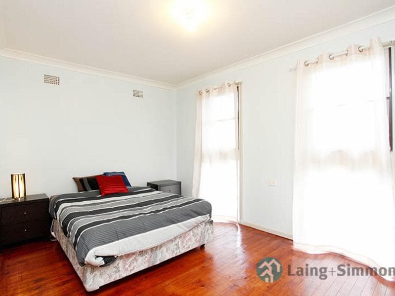 7/13																										Lincoln Road
														
								Port Macquarie, NSW 2444, Shalvey - Thumbnail 5