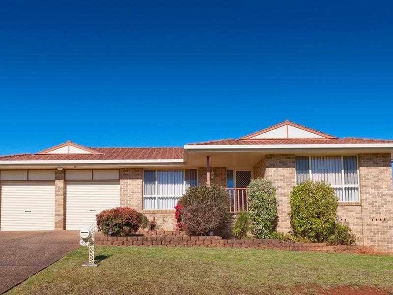7/31-33																										Fourth Ave
														
								Campsie, NSW 2194, Port Macquarie - Image 1
