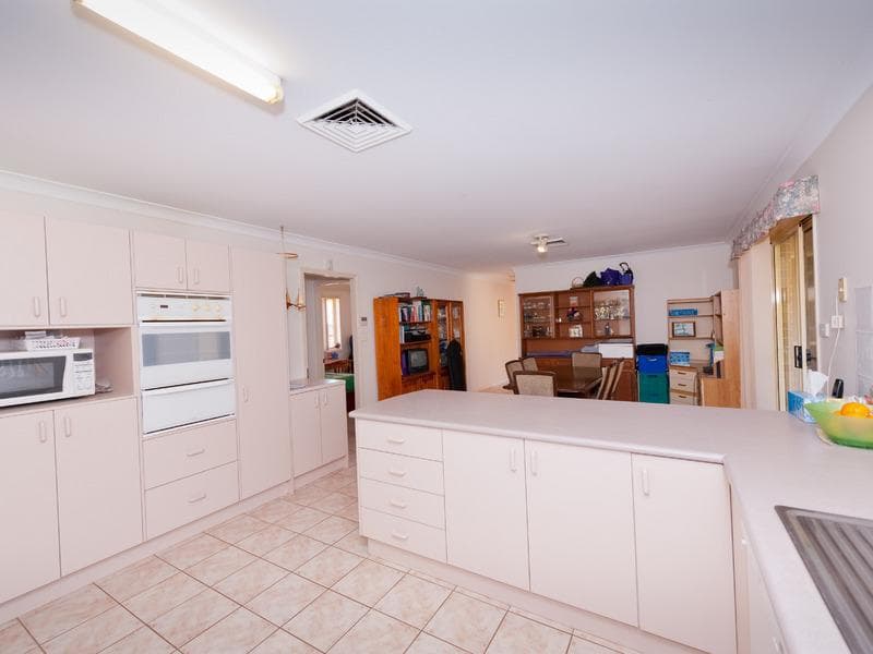 7/31-33																										Fourth Ave
														
								Campsie, NSW 2194, Port Macquarie - Thumbnail 3