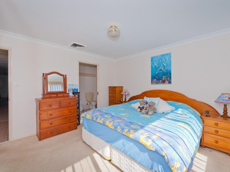 7/31-33																										Fourth Ave
														
								Campsie, NSW 2194, Port Macquarie - Thumbnail 6