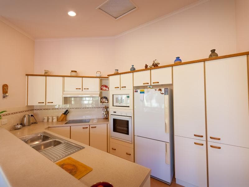 3/13																										Manning Road
														
								Double Bay, NSW 2028, Port Macquarie - Thumbnail 5