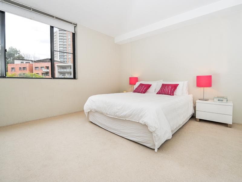 2/30 Saunders Street, Pyrmont, Pyrmont - Thumbnail 6
