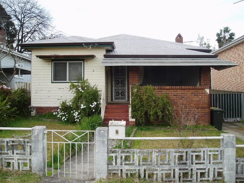 8 Henderson Street, Merrylands, Merrylands - Image 1