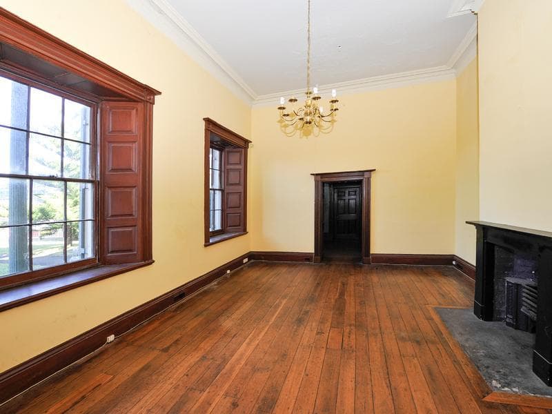 24/27-33																										Addlestone Road
														
								Merrylands, NSW 2160, Paddington - Thumbnail 6