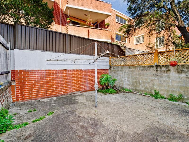 8/113-117																										Duncan Street
														
								Maroubra, NSW 2035, Randwick - Thumbnail 7