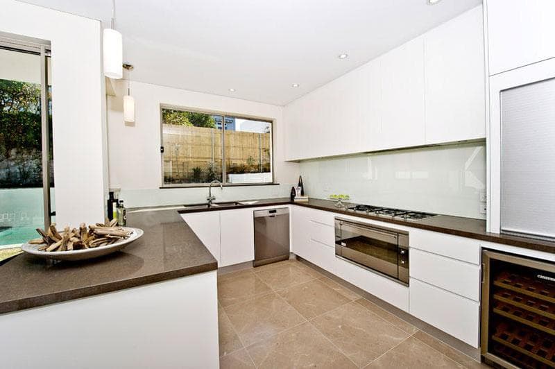 8/113-117																										Duncan Street
														
								Maroubra, NSW 2035, Vaucluse - Thumbnail 8