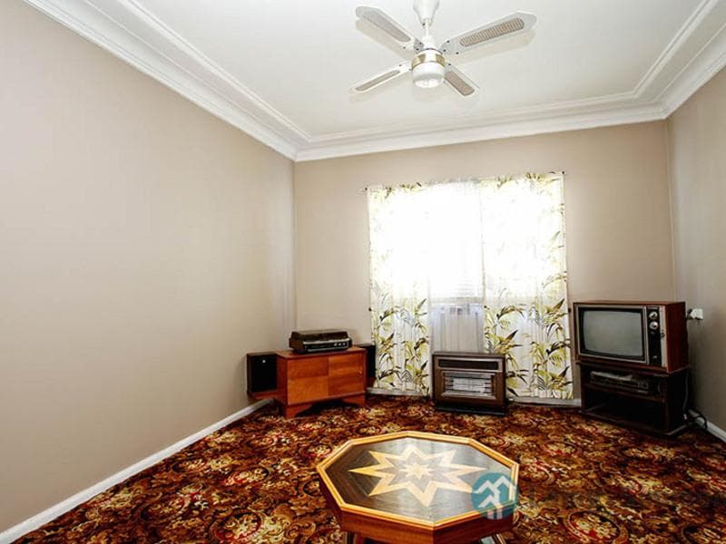 2/328																										Clovelly Road
														
								Clovelly, NSW 2031, Canley Heights - Thumbnail 3