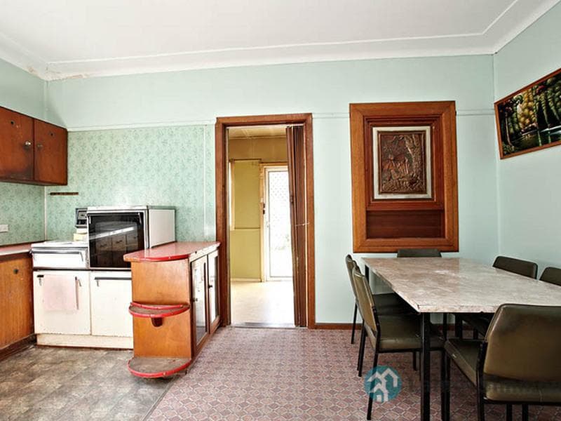 2/328																										Clovelly Road
														
								Clovelly, NSW 2031, Canley Heights - Thumbnail 5