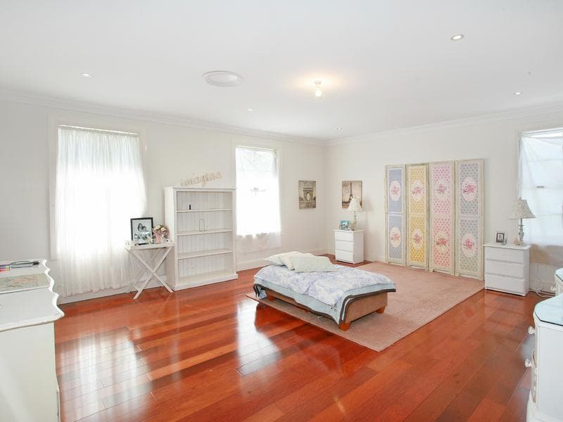 19/12-14																										Clubb Crescent
														
								Miranda, NSW 2228, Mount Druitt - Thumbnail 6