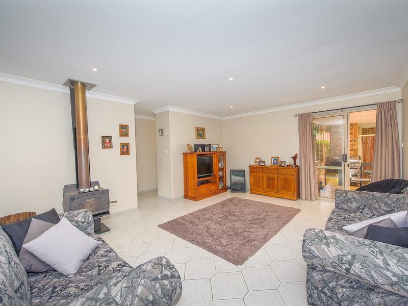 2/11 Newmarket Grove, Port Macquarie, Port Macquarie - Thumbnail 3