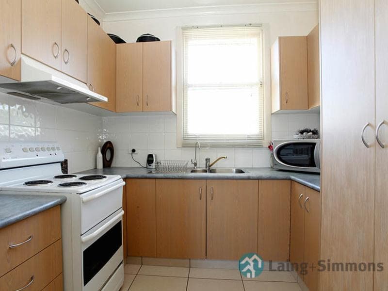 64 Randolph Street, Guildford, Guildford - Thumbnail 2