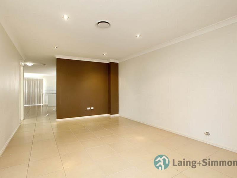 8/113-117																										Duncan Street
														
								Maroubra, NSW 2035, Rooty Hill - Thumbnail 4