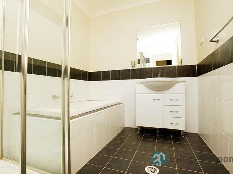 8/113-117																										Duncan Street
														
								Maroubra, NSW 2035, Rooty Hill - Thumbnail 7