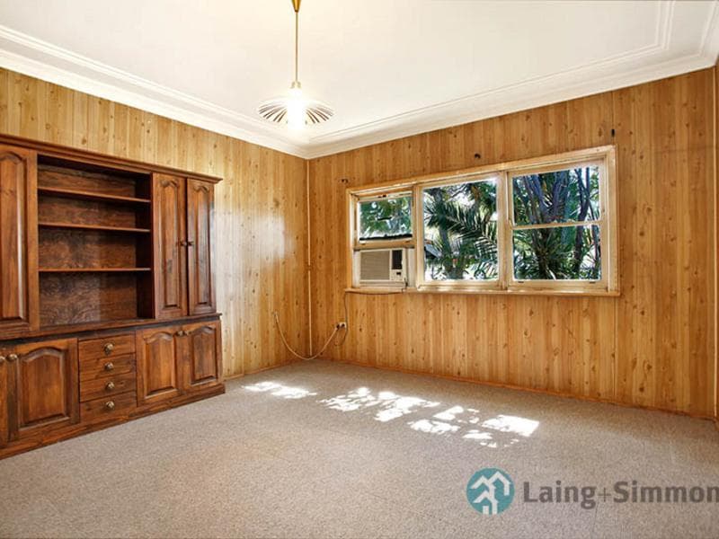 203 Fowler Road, Guildford, Guildford - Thumbnail 2