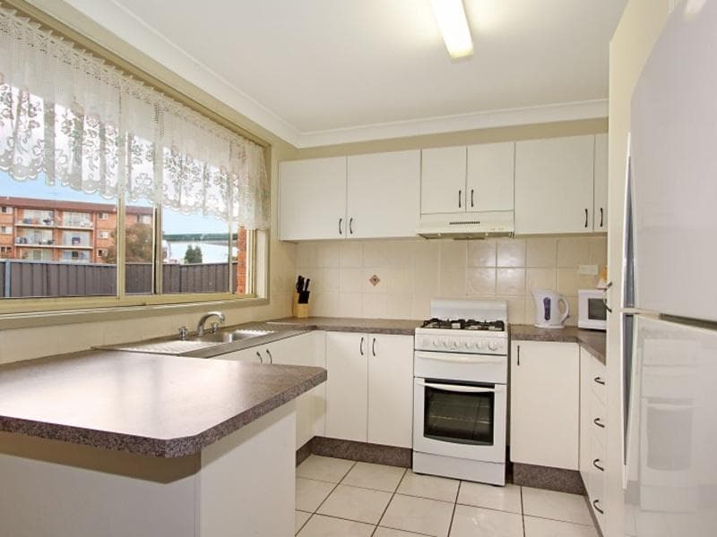 16/8 Plunkett Cres, Mount Druitt, Mount Druitt - Thumbnail 2