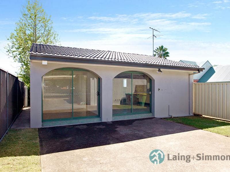 61 & 61a Canberra Street, Oxley Park, Oxley Park - Thumbnail 8