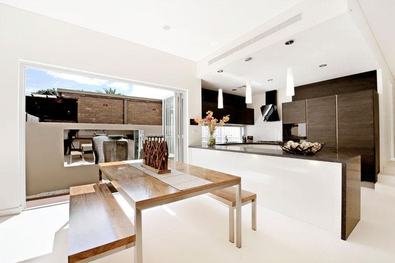42b Wallis Parade, Bondi Beach, Bondi Beach - Thumbnail 3