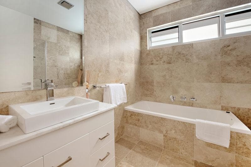 42b Wallis Parade, Bondi Beach, Bondi Beach - Thumbnail 6