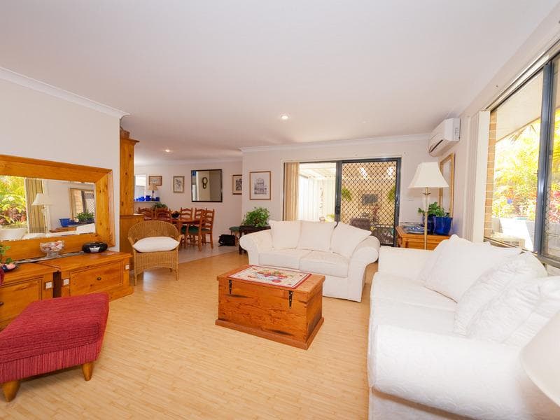 7/13 Lincoln Road, Port Macquarie, Port Macquarie - Thumbnail 2