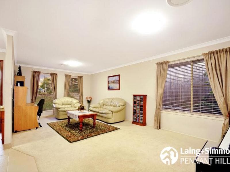 7 Laurence Street, Pennant Hills, Pennant Hills - Thumbnail 2
