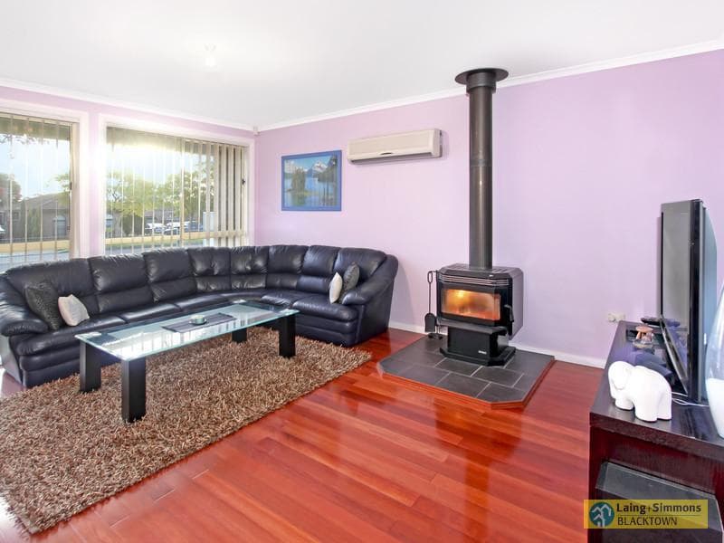 9 Niblo Street, Doonside, Doonside - Thumbnail 4