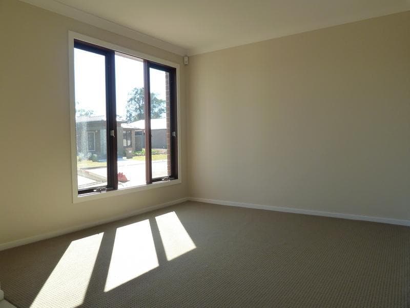 2/43 - 49																										Memorial Avenue
														
								Merrylands, NSW 2160, Ropes Crossing - Thumbnail 5