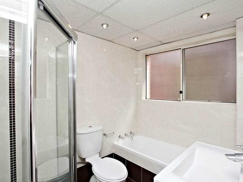 17/17 - 23 Addlestone Road, Merrylands, Merrylands - Thumbnail 7