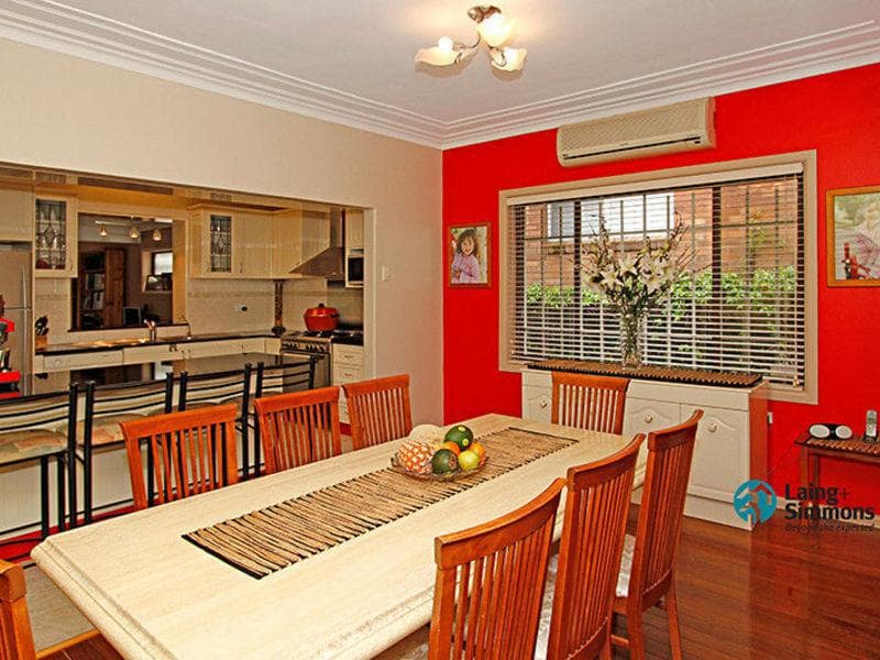 7/13																										Lincoln Road
														
								Port Macquarie, NSW 2444, Gymea - Thumbnail 3