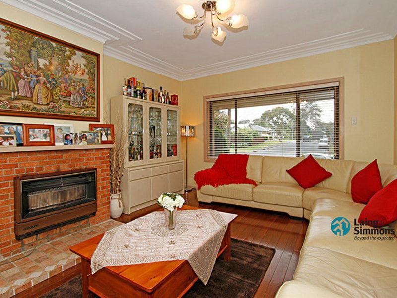 7/13																										Lincoln Road
														
								Port Macquarie, NSW 2444, Gymea - Thumbnail 6