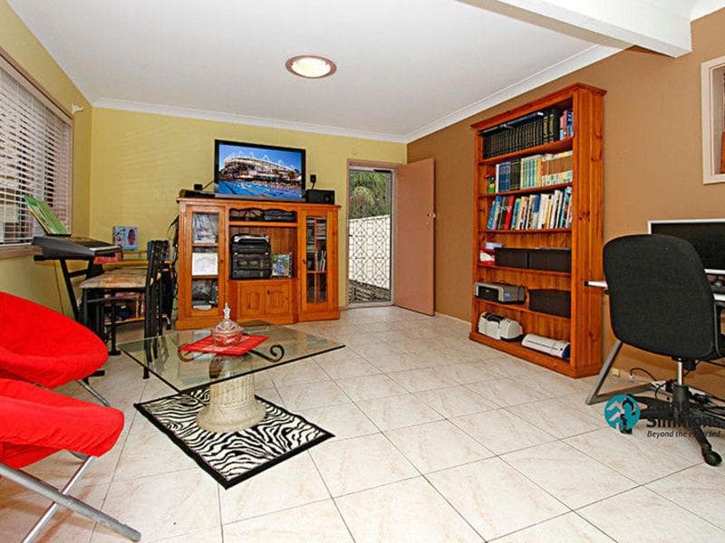 7/13																										Lincoln Road
														
								Port Macquarie, NSW 2444, Gymea - Thumbnail 7