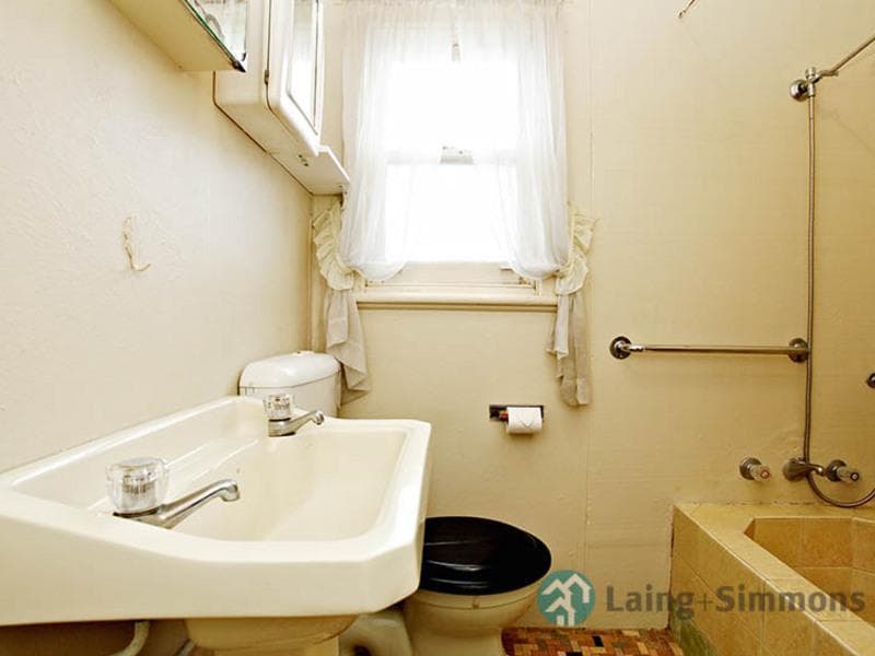 19/12-14																										Clubb Crescent
														
								Miranda, NSW 2228, Merrylands - Thumbnail 5