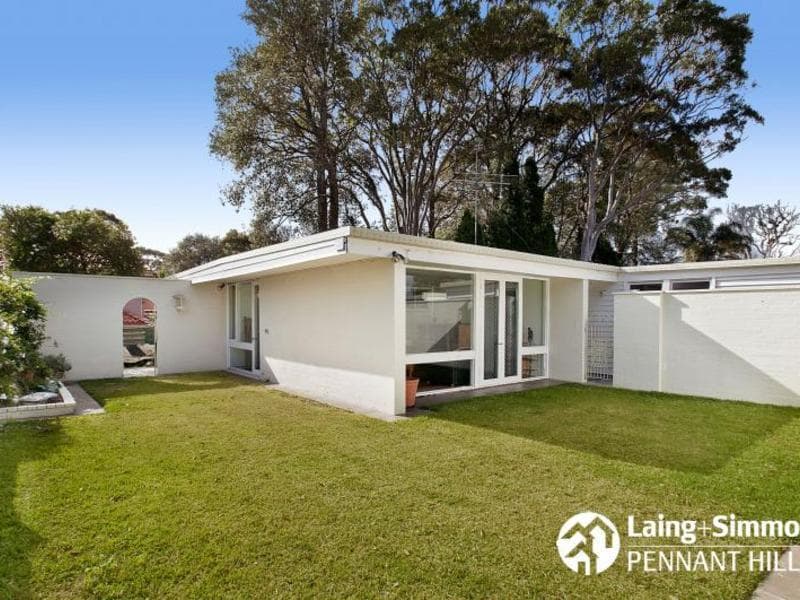 8 Tomah Place, Westleigh, Westleigh - Image 1
