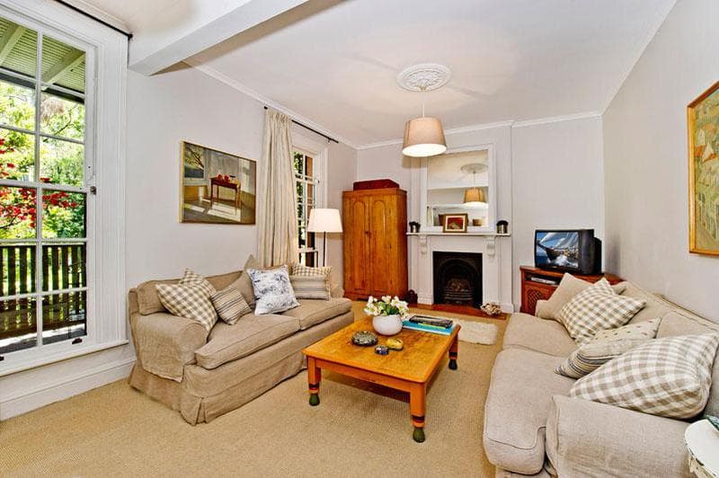 2/43 - 49																										Memorial Avenue
														
								Merrylands, NSW 2160, Paddington - Thumbnail 8