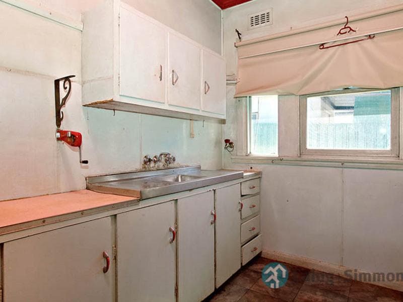 15 Fullagar Road, Wentworthville, Wentworthville - Thumbnail 3