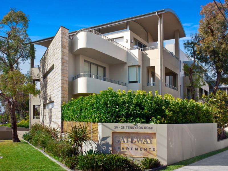 1/20-28 Tennyson Road, Mortlake, Mortlake - Image 1