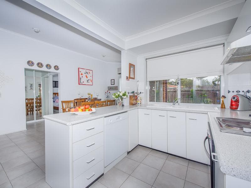 44 Grassmere Way, Port Macquarie, Port Macquarie - Thumbnail 3