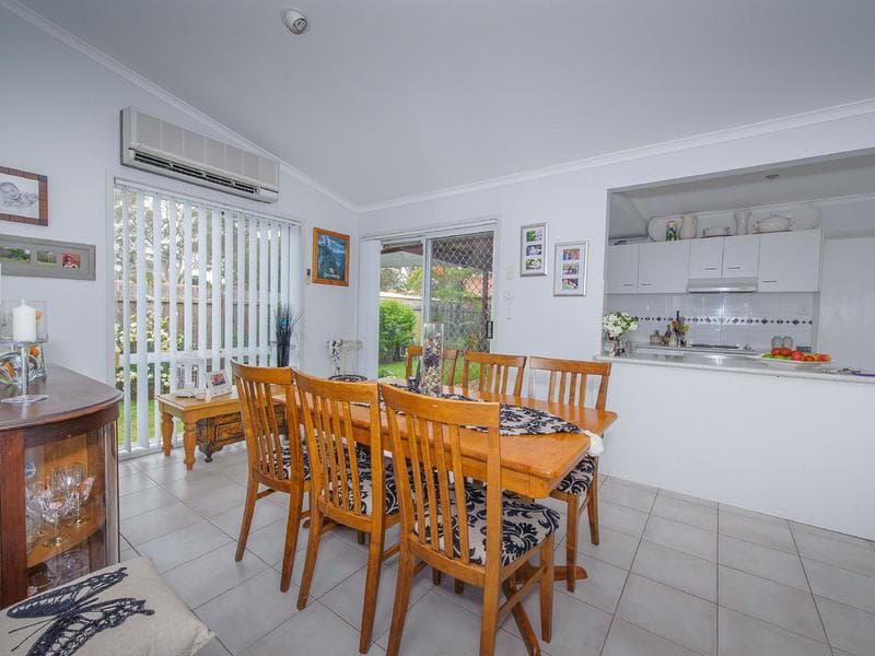 44 Grassmere Way, Port Macquarie, Port Macquarie - Thumbnail 4