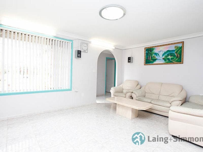 15 Lalich Ave, Bonnyrigg, Bonnyrigg - Thumbnail 4