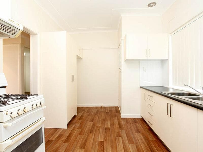49/19-23																										Forbes Street
														
								Woolloomooloo, NSW 2011, Old Guildford - Thumbnail 5