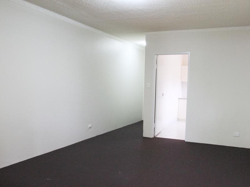 49/19-23																										Forbes Street
														
								Woolloomooloo, NSW 2011, Campsie - Thumbnail 3