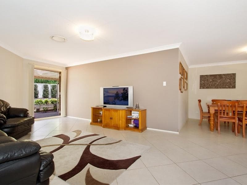 30 Chaplin Crescent, Quakers Hill, Quakers Hill - Thumbnail 3