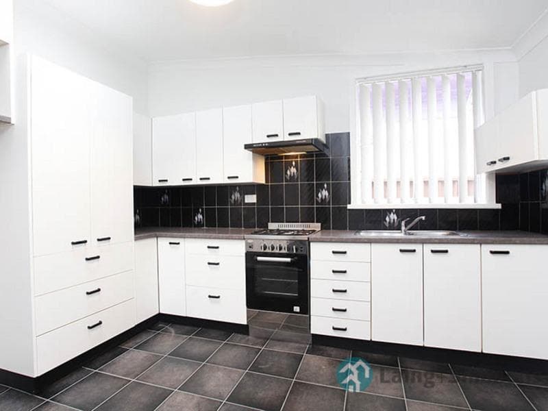 7/13																										Lincoln Road
														
								Port Macquarie, NSW 2444, Granville - Thumbnail 2