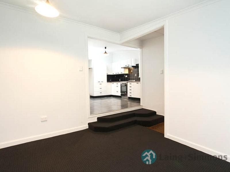 7/13																										Lincoln Road
														
								Port Macquarie, NSW 2444, Granville - Thumbnail 4