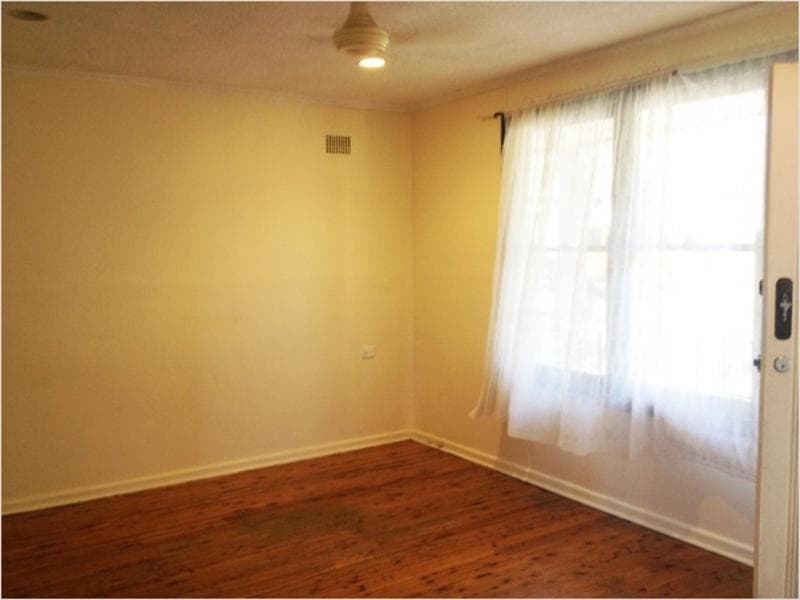 48 Robyn Street, Blacktown, Blacktown - Thumbnail 3
